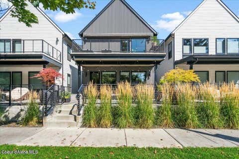 Photo of 907 Sherman Ave, Coeur dAlene, ID 83814 (MLS # 26-7952)