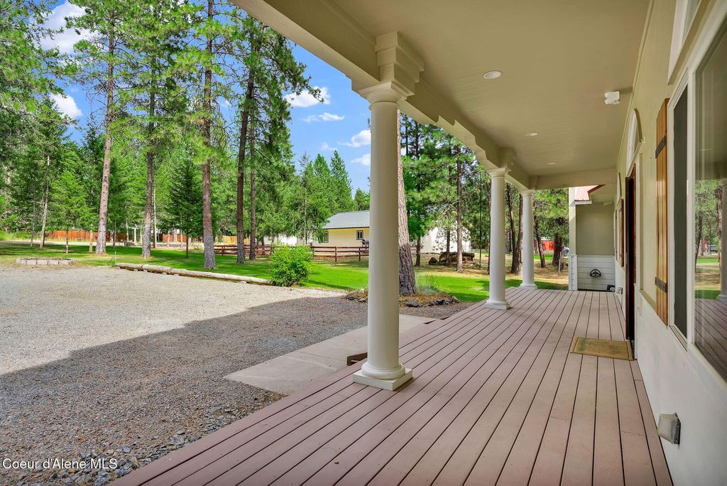 Photo of 470 Diamond Heights Heights, Oldtown, ID 83822 (MLS # 26-1168)