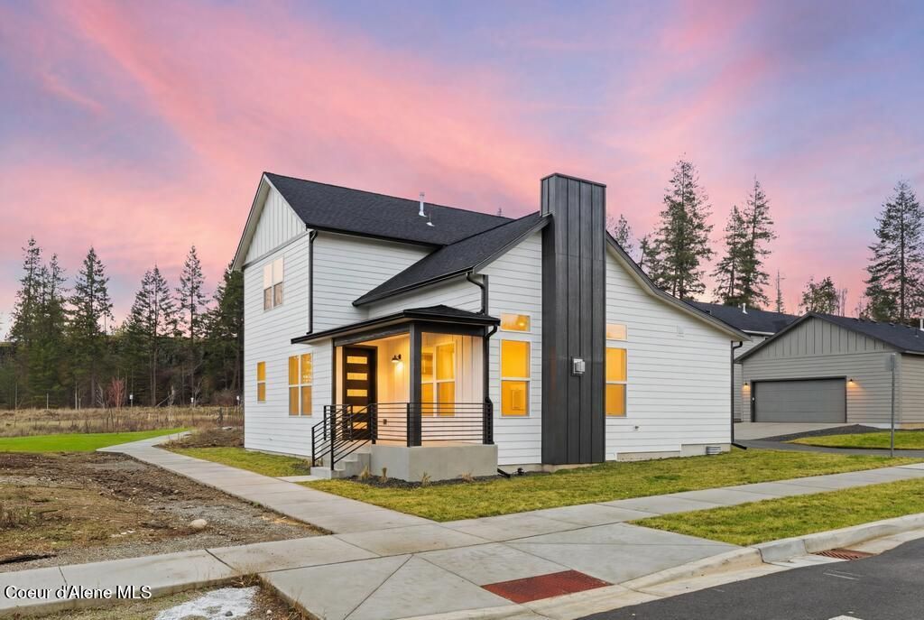 Photo of 469 PENSTEMON Rd, Hayden, ID 83835 (MLS # 25-9984)