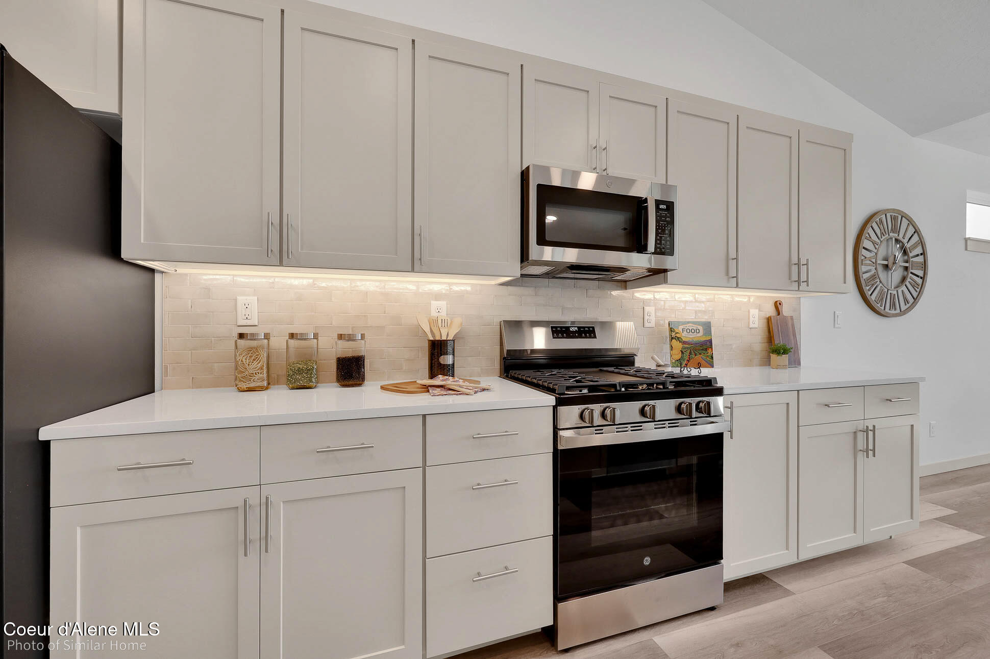 Post Falls, Idaho 83854, United States, 4 Bedrooms Bedrooms, ,3 BathroomsBathrooms,Residential,Pending,244769