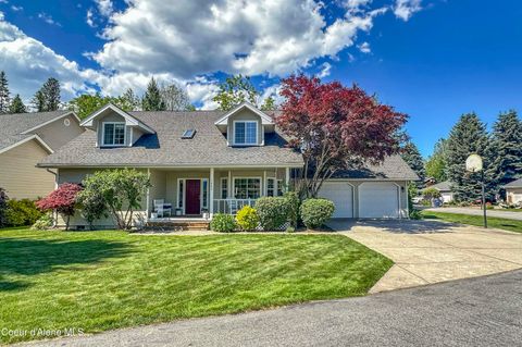 Single Family Residence in Sandpoint ID 1502 Mathison Drive.jpg