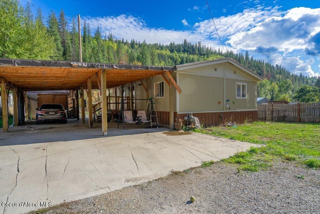 Photo of 930 Moon Gulch Rd, Kellogg, ID 83837 (MLS # 25-10135)