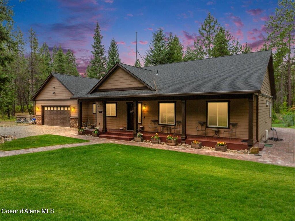 Photo of 68 Outback Ridge Ridge, Spirit Lake, ID 83869 (MLS # 25-11604)