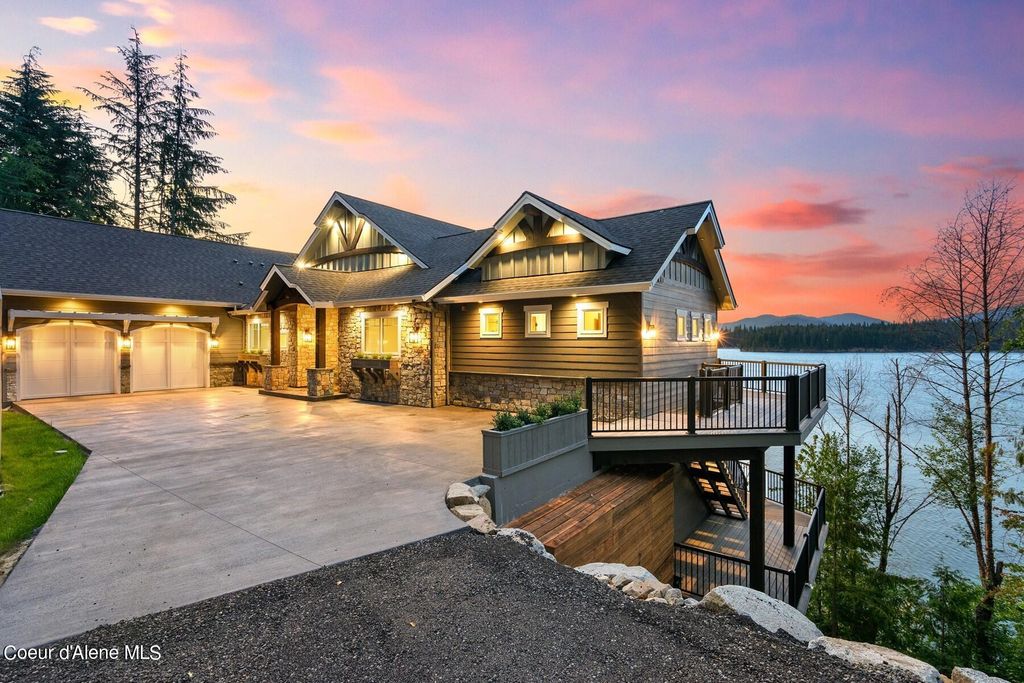 Photo of 8491 Mckinley Ln, Hayden, ID 83835 (MLS # 24-8474)