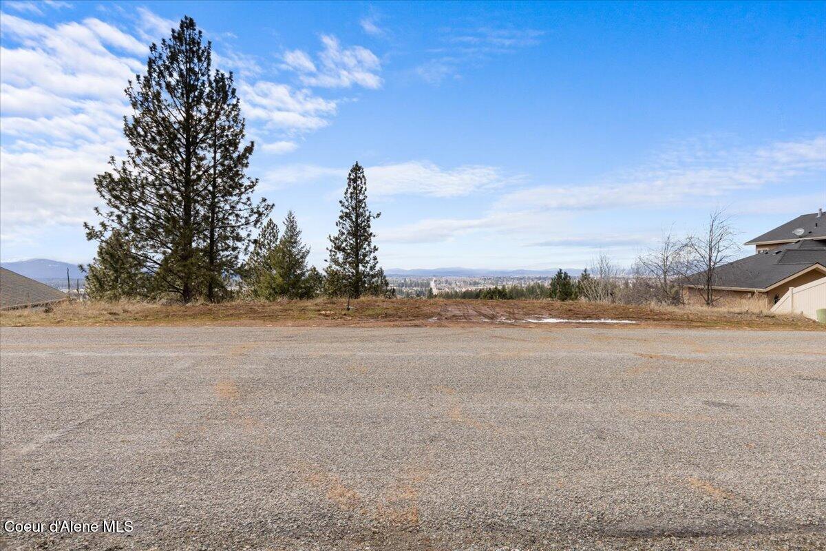 1985 E Grandview Dr, Coeur d'Alene, Texas image 9