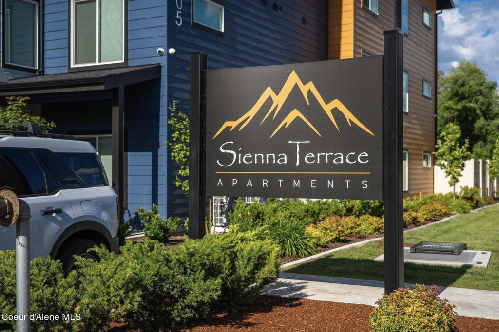 Photo of 505 Hawthorne Rd, Spokane, WA 99217 (MLS # 26-8914)