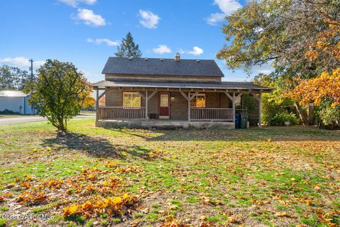 Photo of 320 3RD, Post Falls, ID 83854 (MLS # 25-10757)