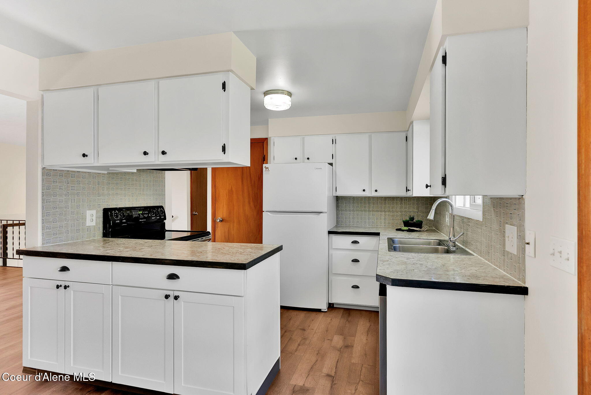 407 E Buttercup Ln, Coeur d'Alene, Idaho image 3