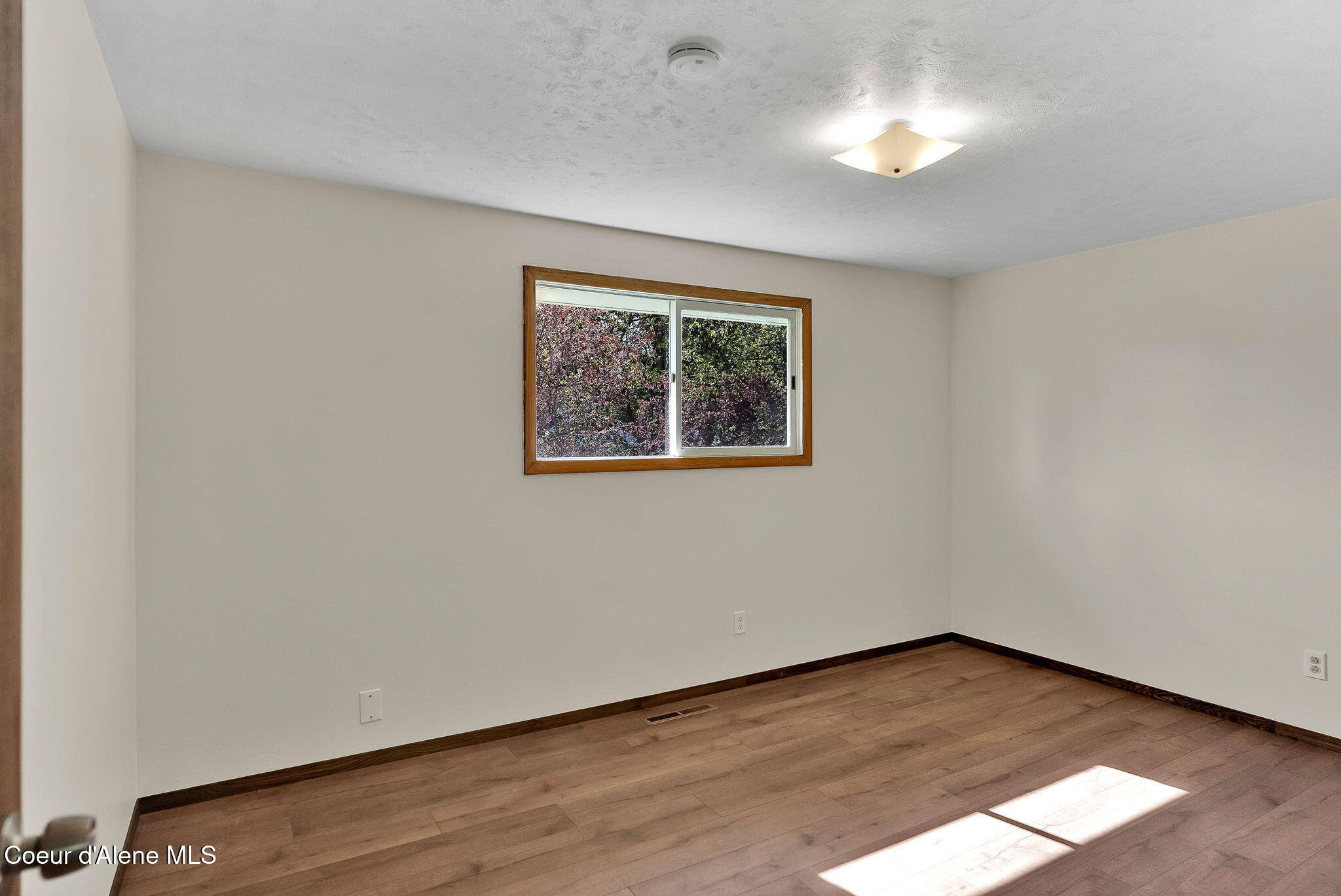 407 E Buttercup Ln, Coeur d'Alene, Idaho image 20