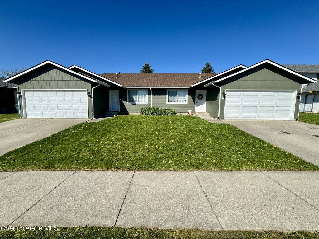 Photo of 13747 NATALIE St, Rathdrum, ID 83858 (MLS # 26-4789)