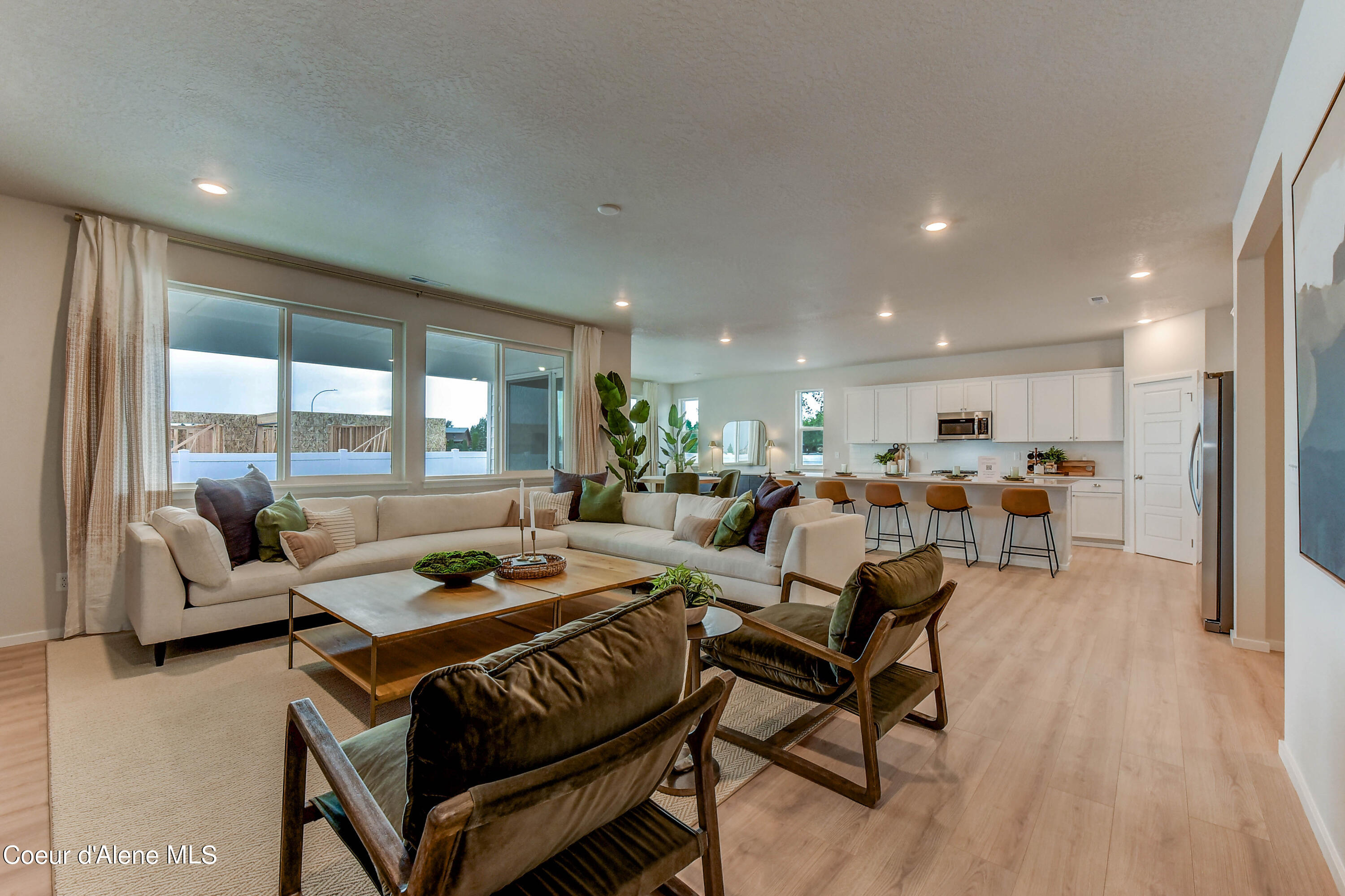 Hayden, Idaho 83835, United States, 2 Bedrooms Bedrooms, ,3 BathroomsBathrooms,Residential,Active,13586