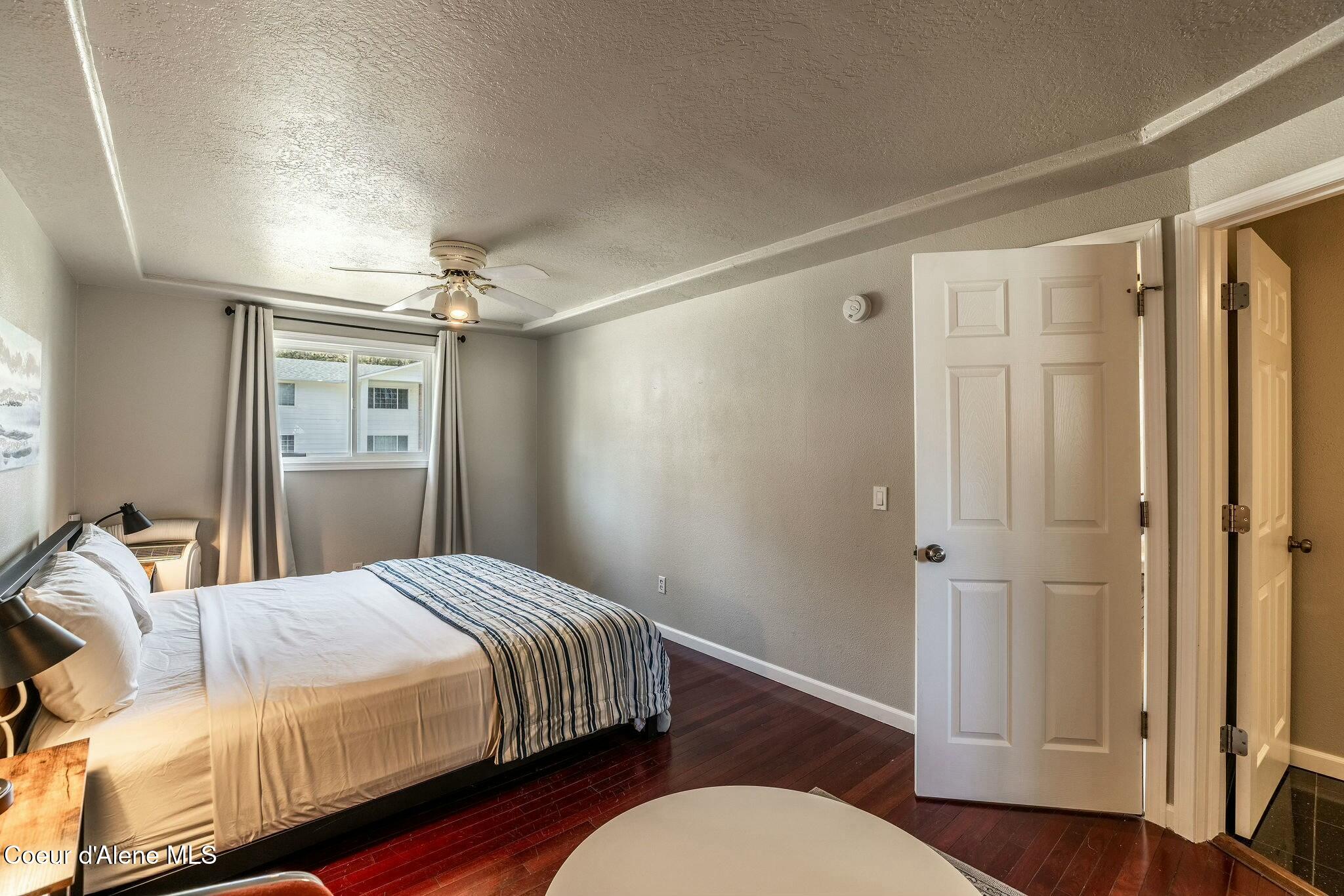 Coeur d'Alene, Idaho 83814, United States, 4 Bedrooms Bedrooms, ,2 BathroomsBathrooms,Residential,Active,94023