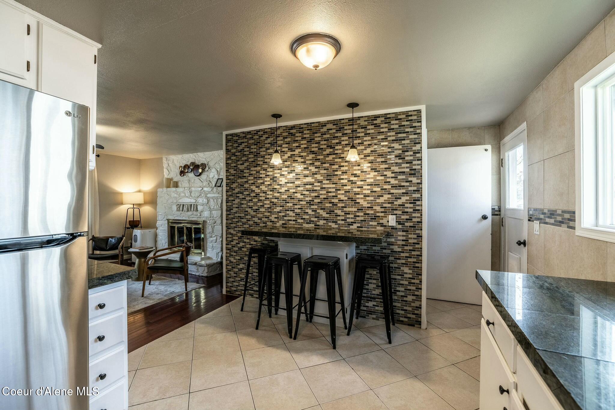 Coeur d'Alene, Idaho 83814, United States, 4 Bedrooms Bedrooms, ,2 BathroomsBathrooms,Residential,Active,94023