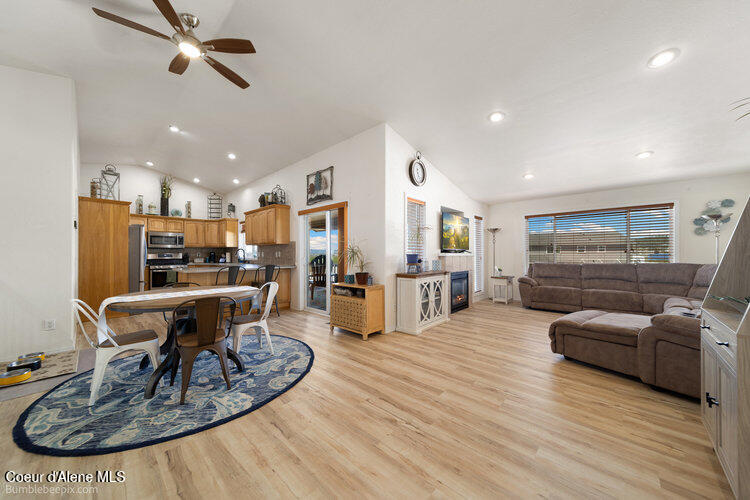 4411 N Campbell Rd, Otis Orchards, Alaska image 6