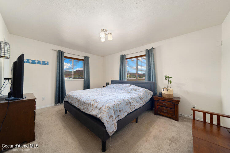 4411 N Campbell Rd, Otis Orchards, Alaska image 12