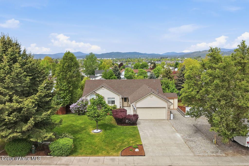 Photo of 2413 Stagecoach DR, Post Falls, ID 83854 (MLS # 26-4764)