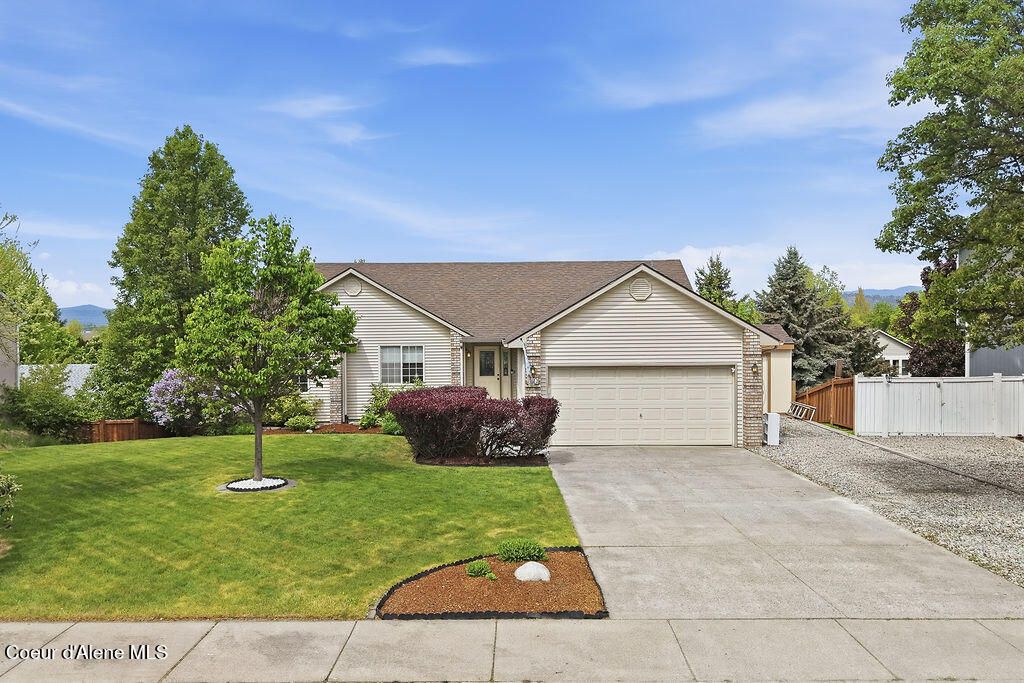 Photo of 2413 Stagecoach DR, Post Falls, ID 83854 (MLS # 26-4764)