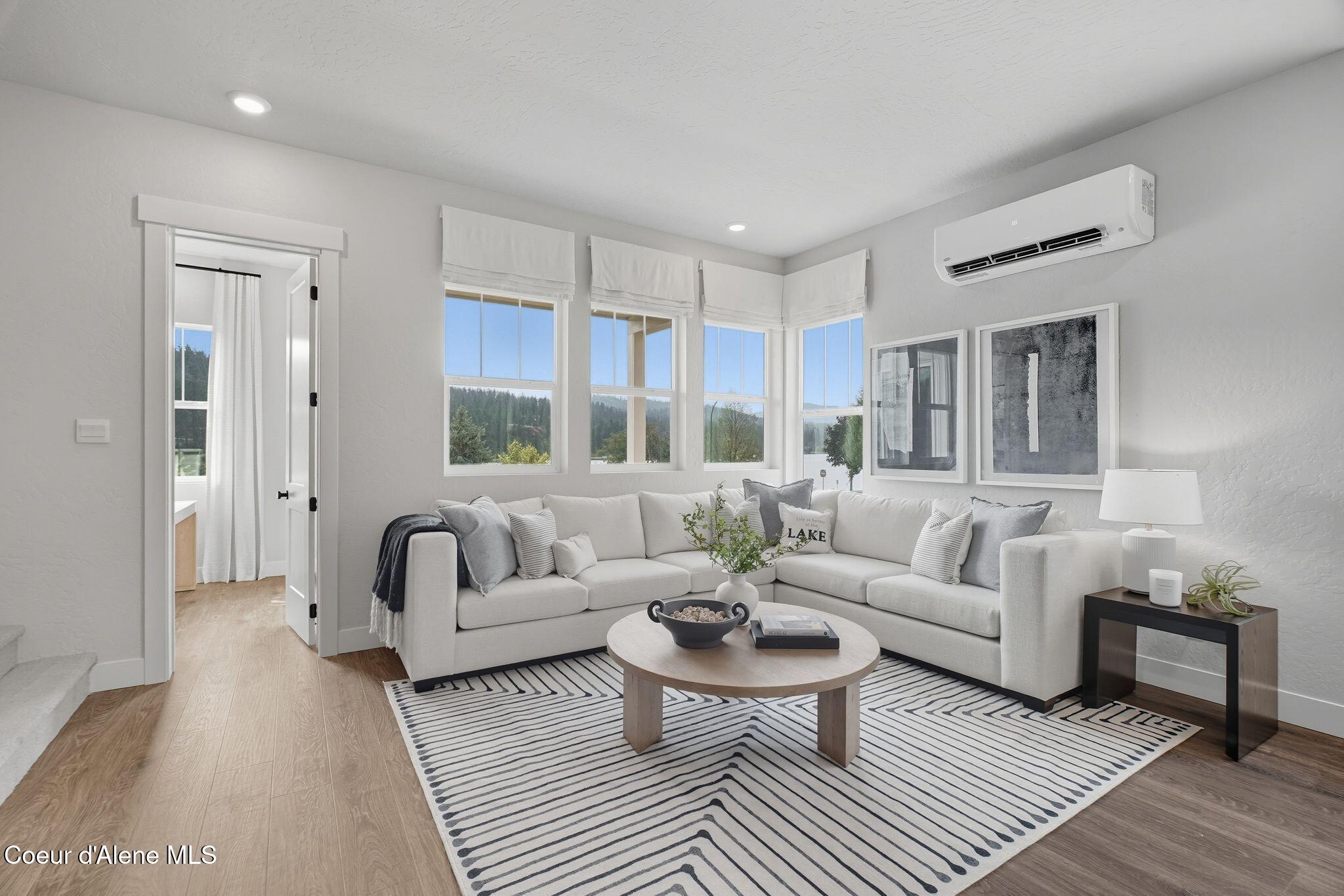 3276 Grandmill 105