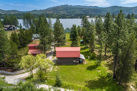 Photo of 170 Flatwater Lane Lane, Sandpoint, ID 83864 (MLS # 25-6500)
