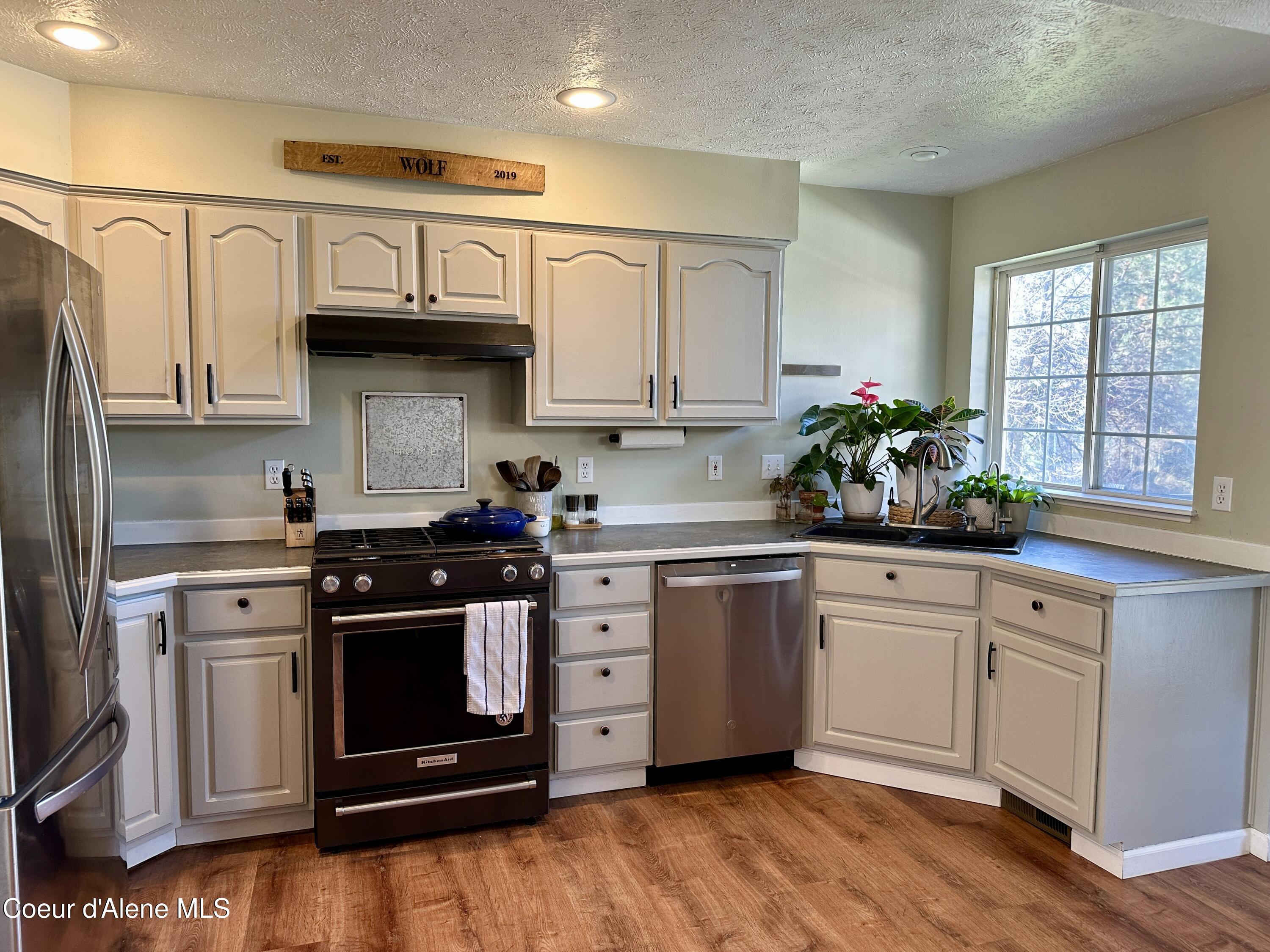 4728 S Dandy Ct, Spokane, Washington image 7