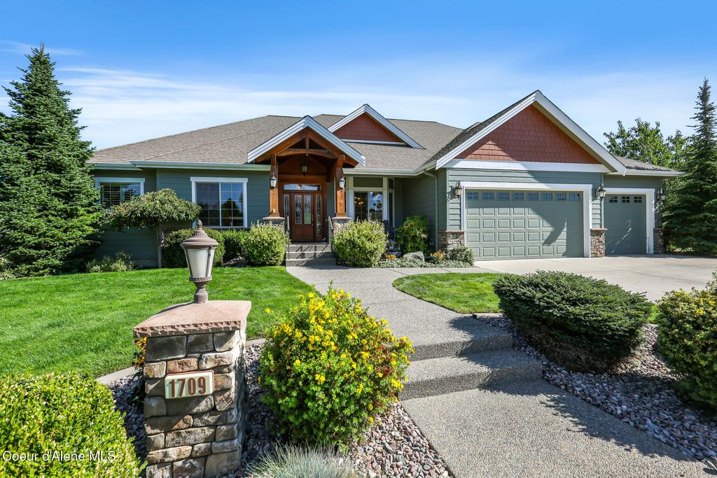 Photo of 1709 Steen Rd, Veradale, WA 99037 (MLS # 26-1813)