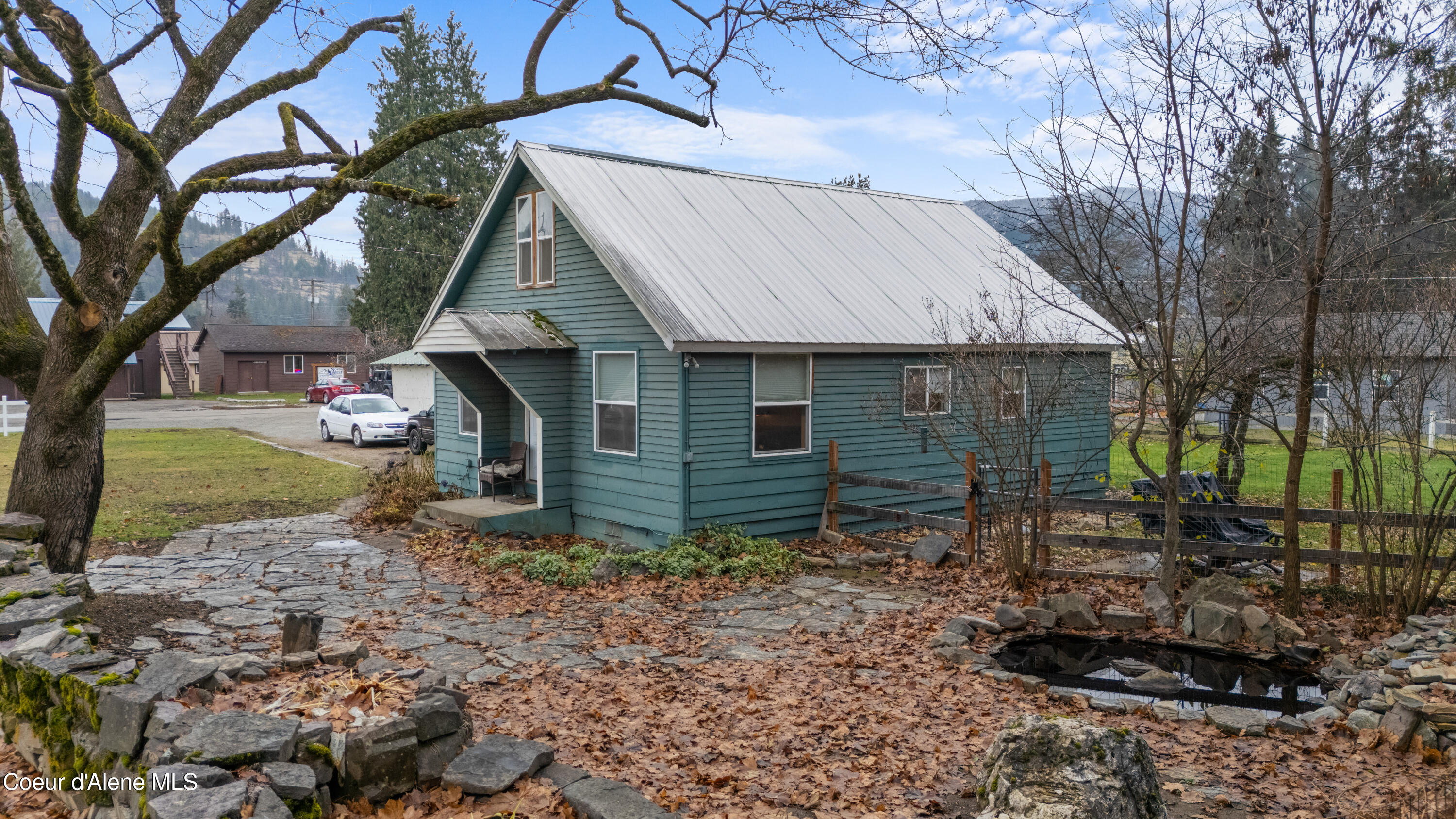 205 S 4th Ave., Clark Fork, Idaho image 3