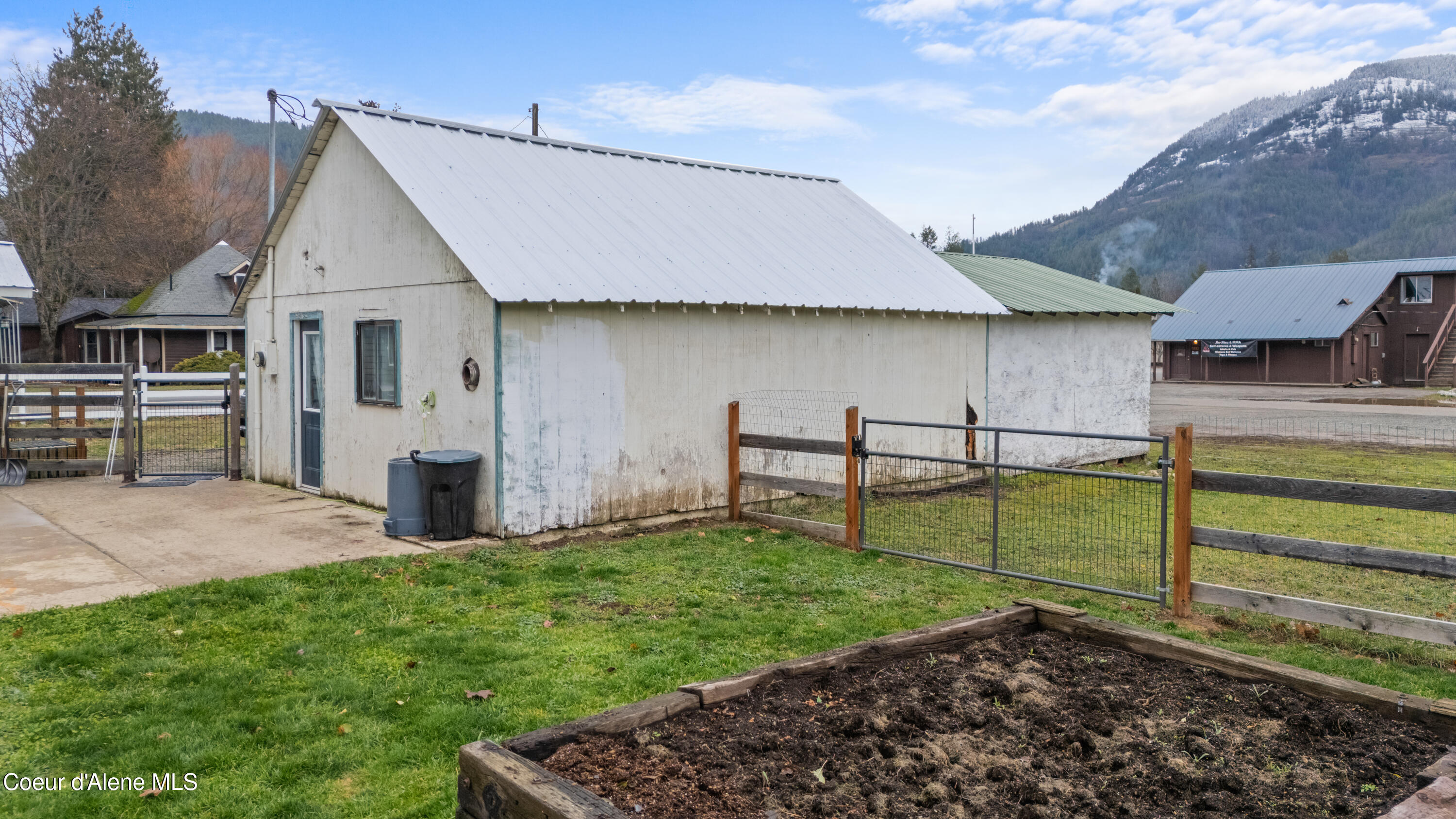 205 S 4th Ave., Clark Fork, Idaho image 31