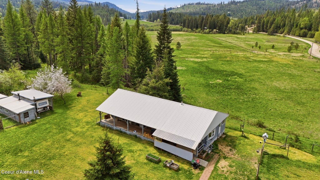 Photo of 2222 Jewel Lake Lake, Sagle, ID 83860 (MLS # 26-6512)