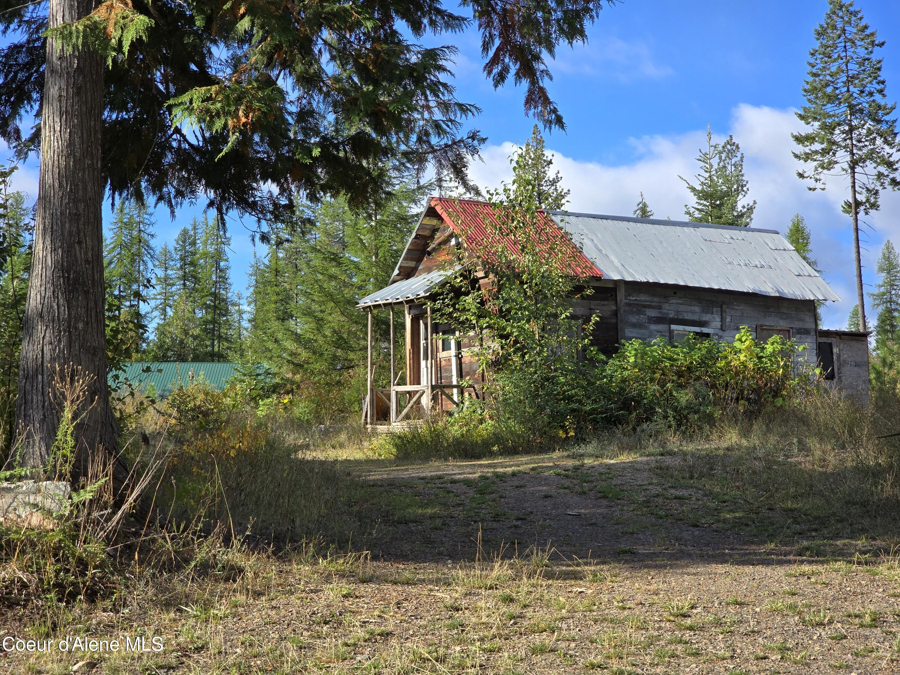 950 Old Range Rd, Clark Fork, Idaho image 40