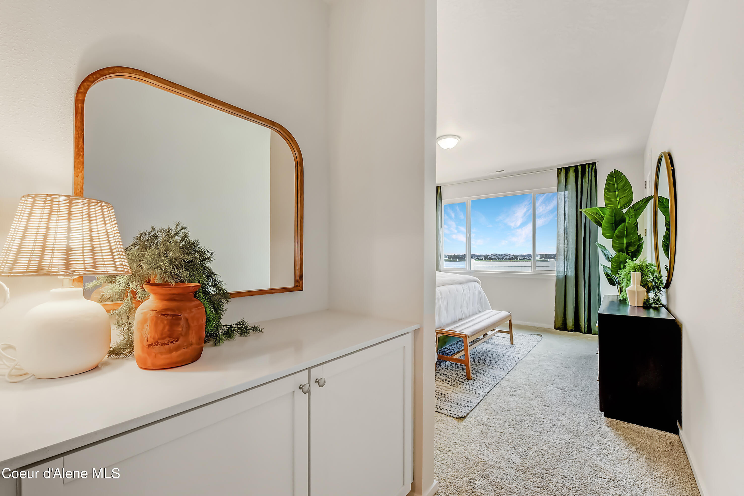 Hayden, Idaho 83835, United States, 2 Bedrooms Bedrooms, ,3 BathroomsBathrooms,Residential,Pending,55174