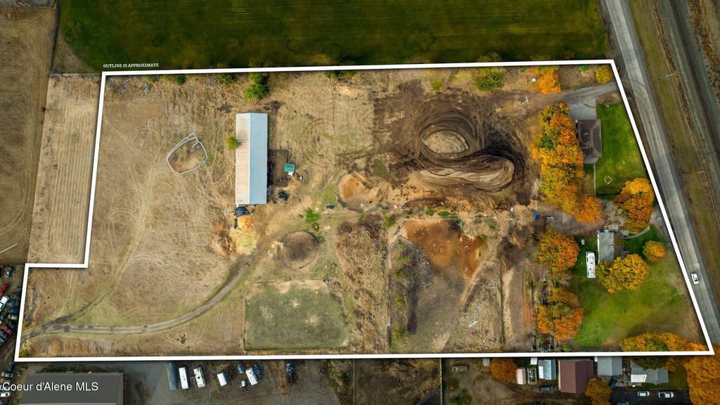 Photo of 8960 ANTE Rd, Post Falls, ID 83854 (MLS # 25-10623)