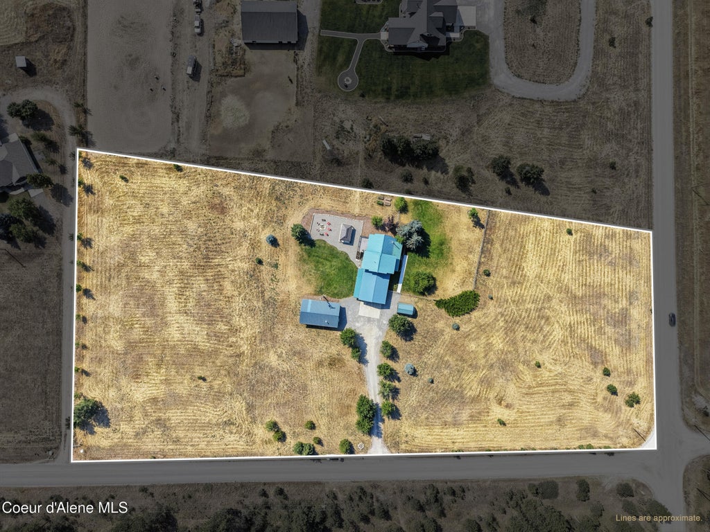 Photo of 2128 Shoshone Ave, Athol, ID 83801 (MLS # 26-9173)