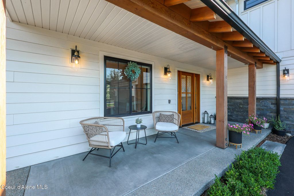 Photo of 4826 Mill River, Coeur dAlene, ID 83814 (MLS # 25-8782)