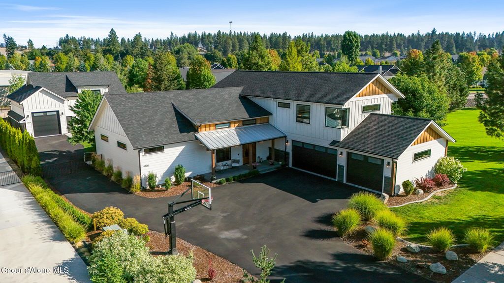 Photo of 4826 Mill River, Coeur dAlene, ID 83814 (MLS # 25-8782)