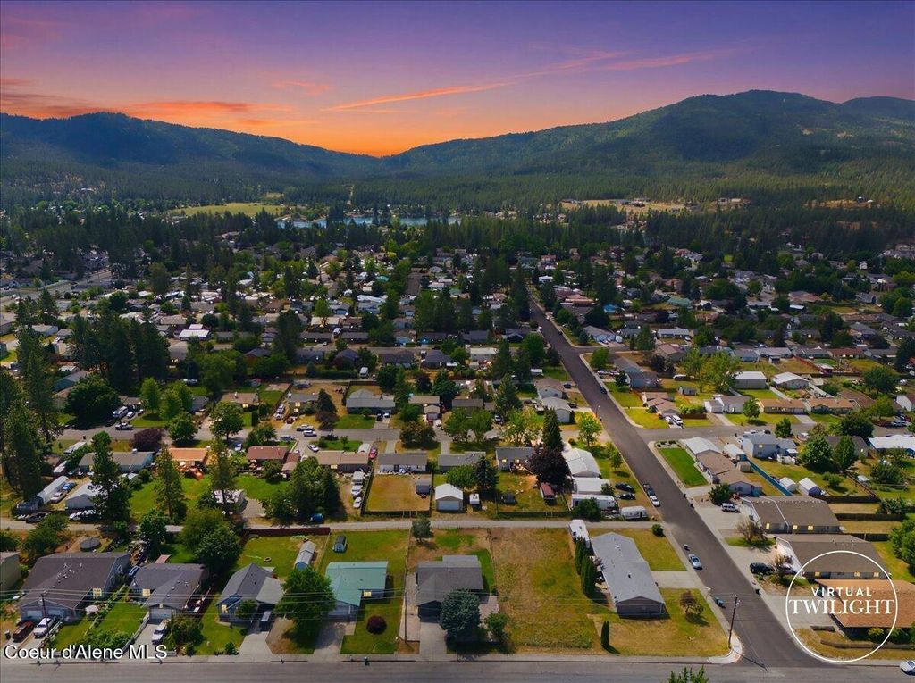 Photo of 1706 3rd AVE, Post Falls, ID 83854 (MLS # 26-6847)