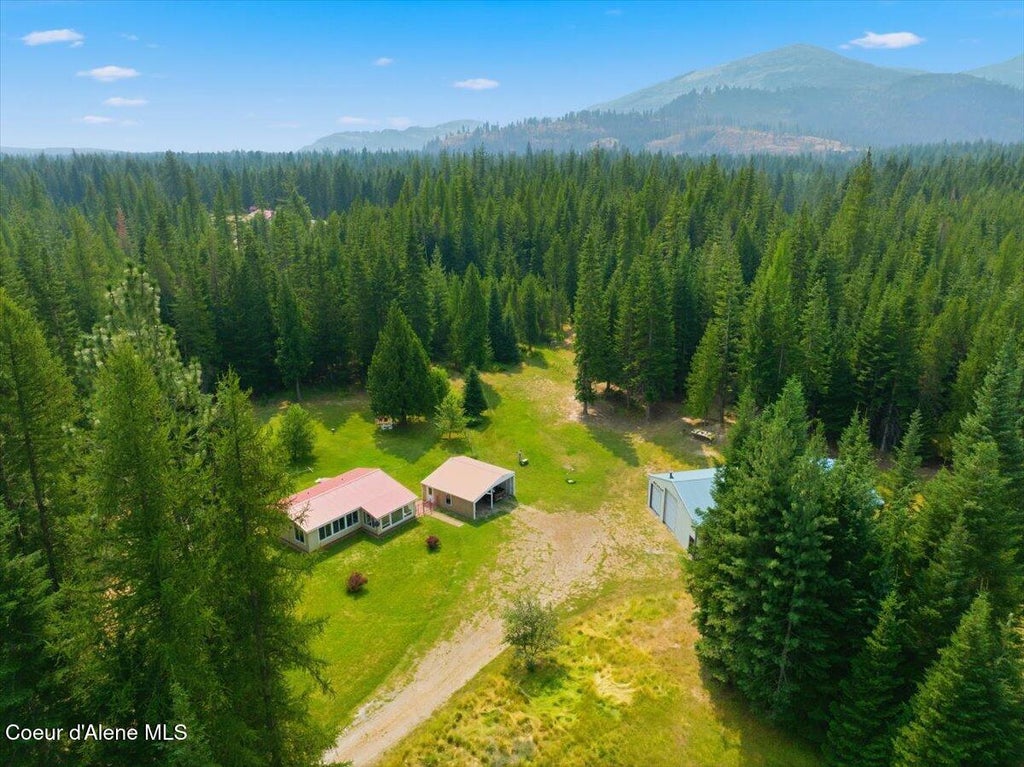 Photo of 7618 Emporia LN, Rathdrum, ID 83858 (MLS # 26-8281)