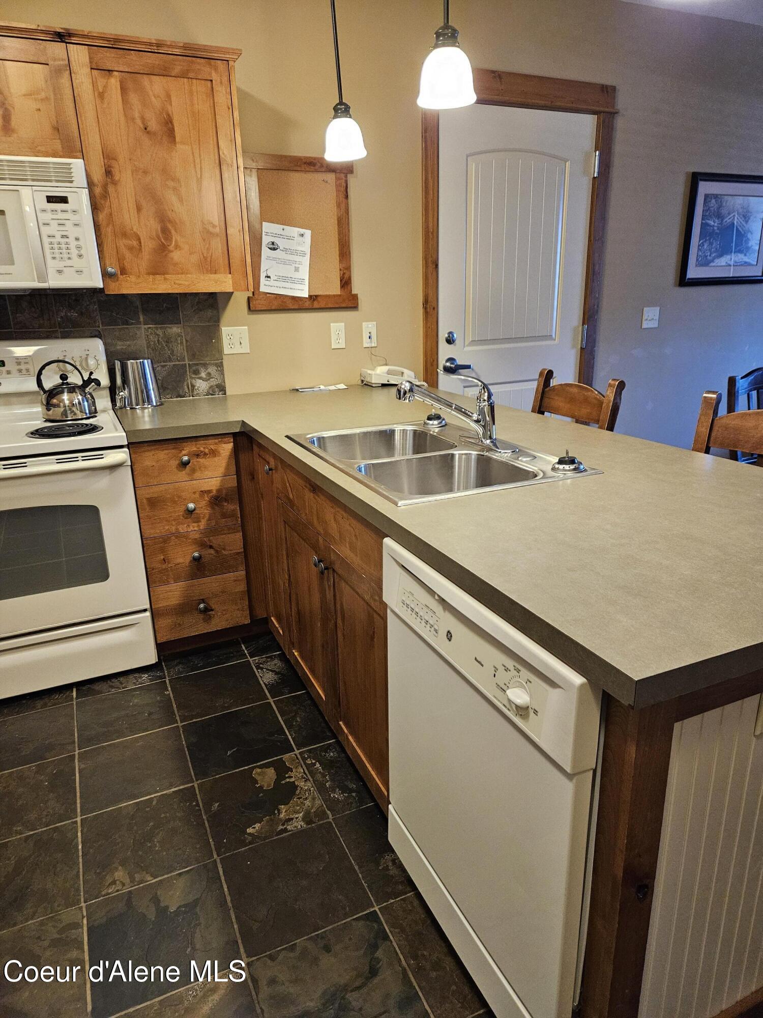604 Bunker #408, Kellogg, Alaska image 5