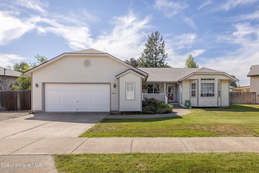 Photo of 5065 Stonehenge Ave, Coeur dAlene, ID 83815 (MLS # 25-8779)