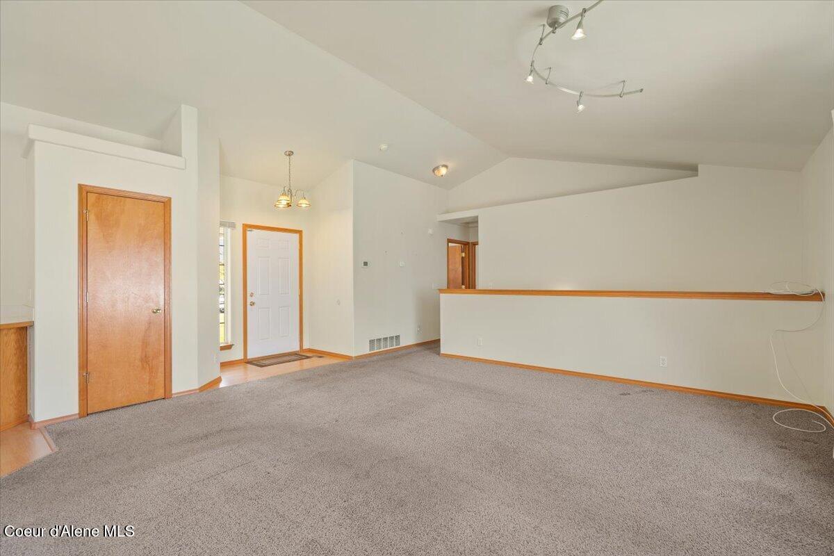 8270 Ainsworth