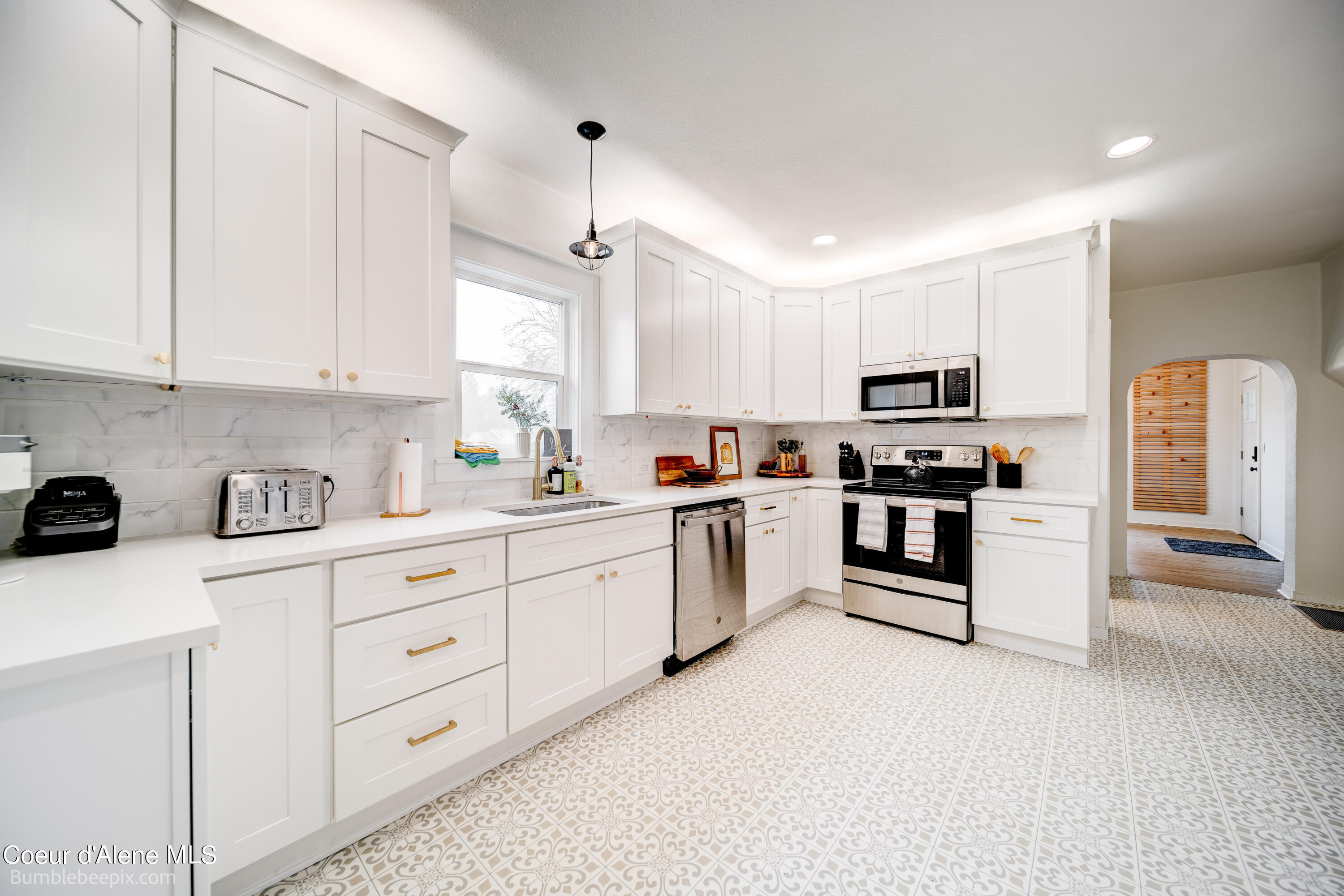 Coeur d'Alene, Idaho 83814, United States, 3 Bedrooms Bedrooms, ,3 BathroomsBathrooms,Residential,Active,223293