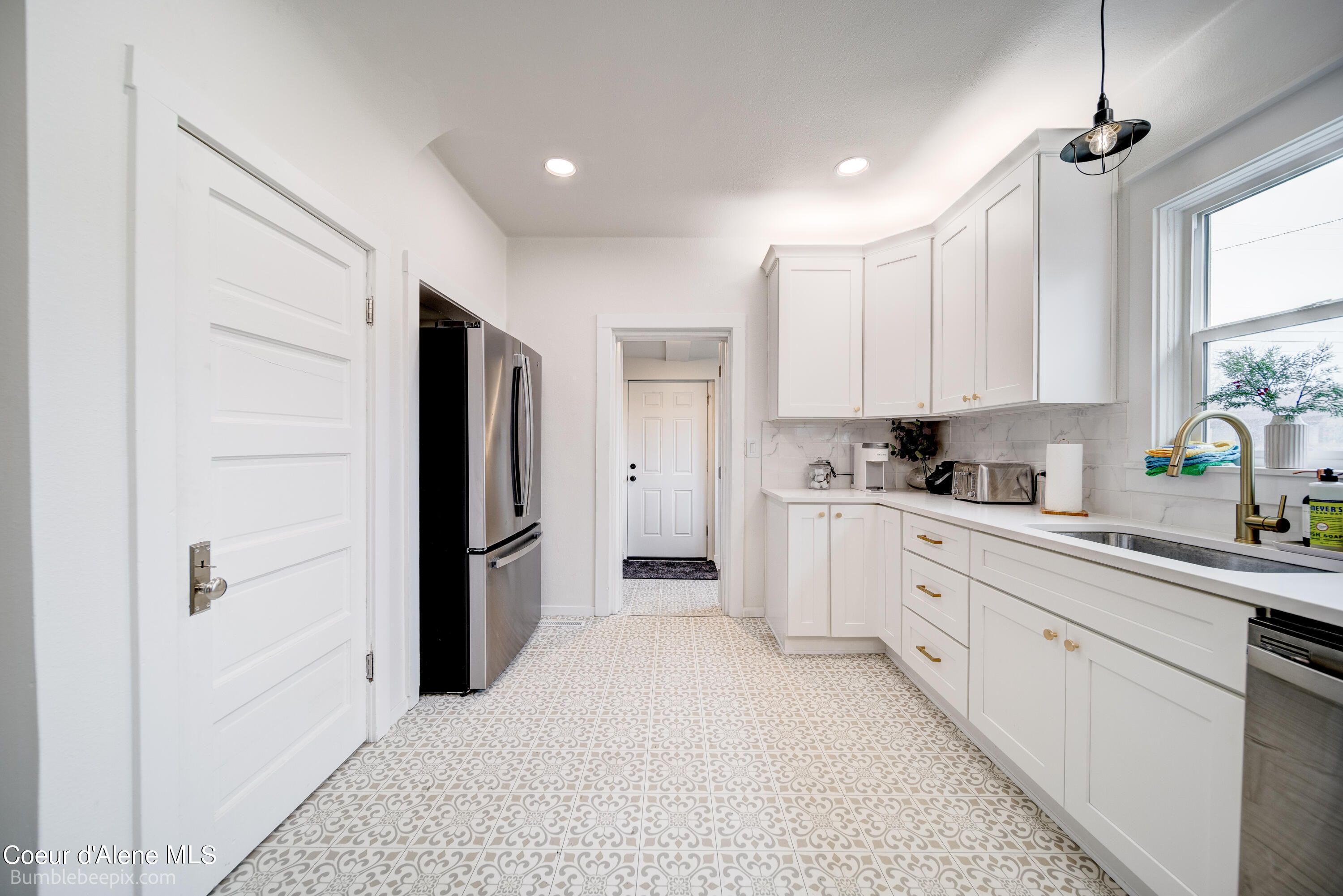 Coeur d'Alene, Idaho 83814, United States, 3 Bedrooms Bedrooms, ,3 BathroomsBathrooms,Residential,Active,223293