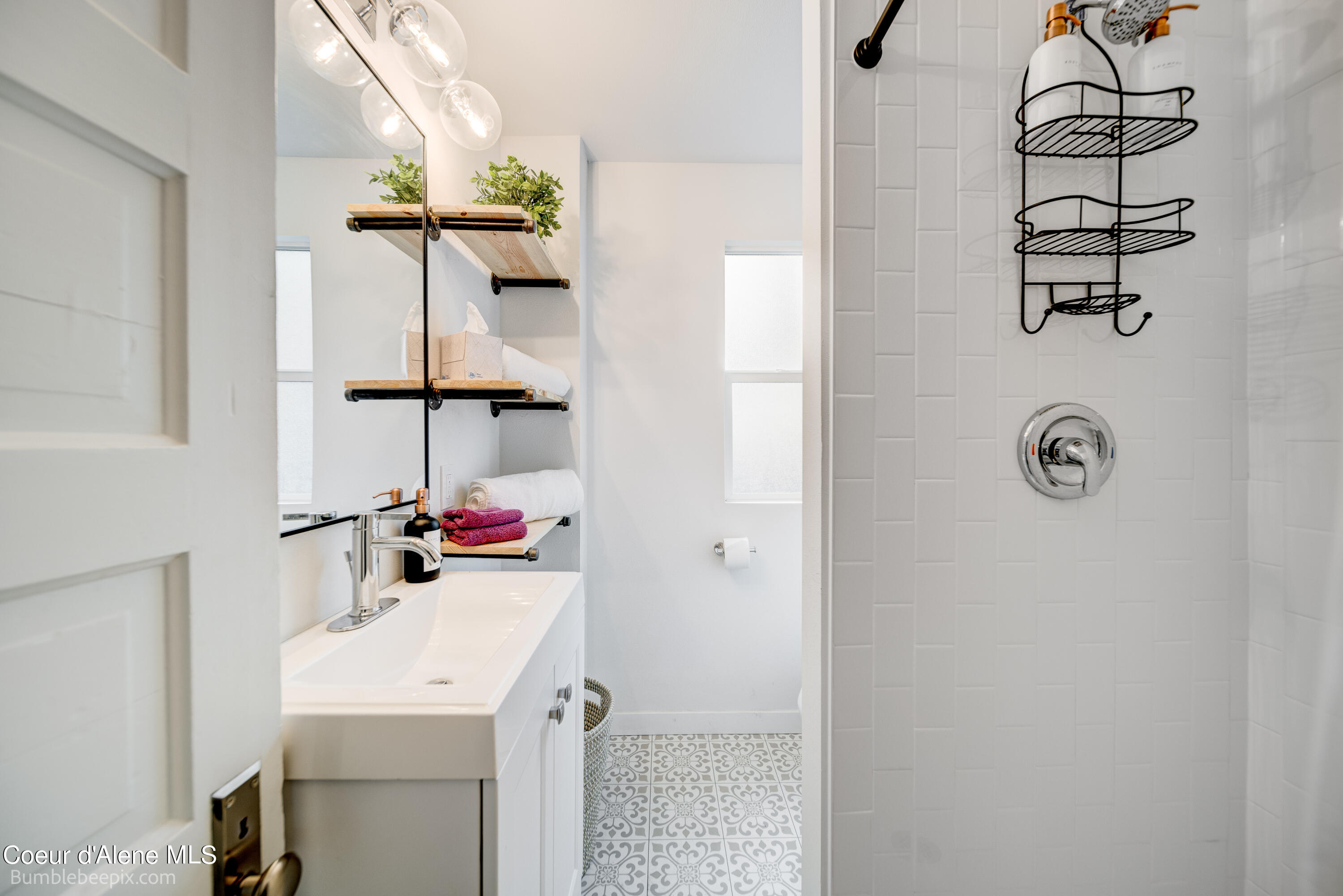 Coeur d'Alene, Idaho 83814, United States, 3 Bedrooms Bedrooms, ,3 BathroomsBathrooms,Residential,Active,223293