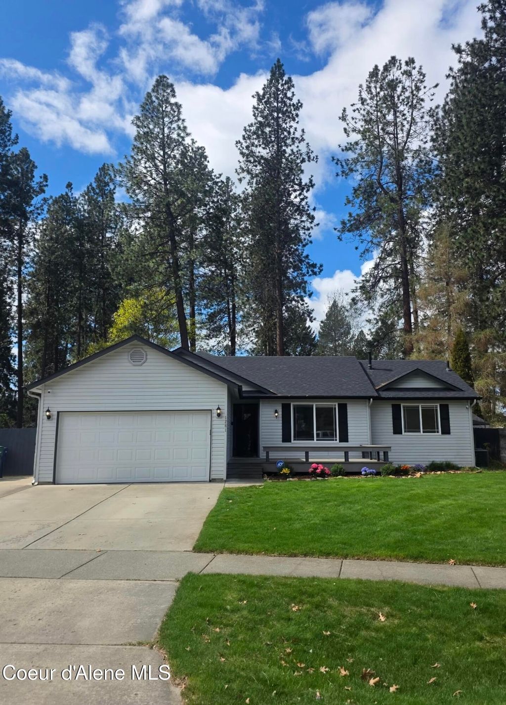 Photo of 1281 Elderberry Cir, Coeur dAlene, ID 83815 (MLS # 26-3675)