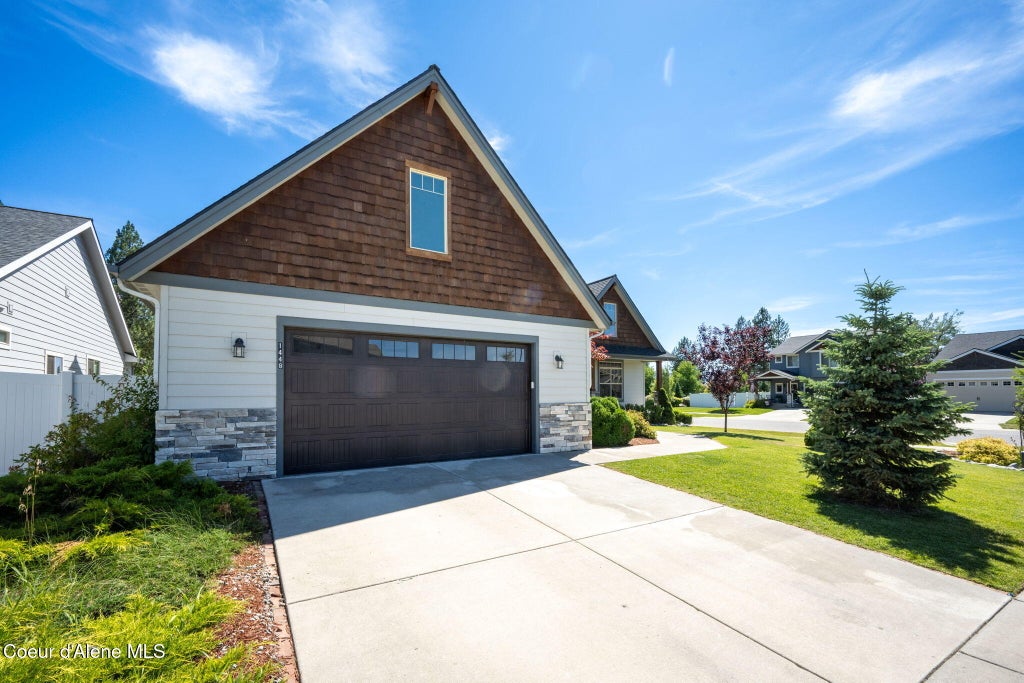 Photo of 1448 Hayes Way, Coeur dAlene, ID 83815 (MLS # 26-7157)