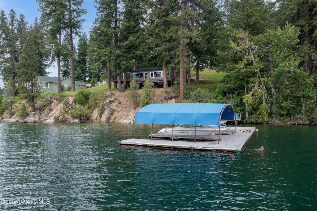 Photo of 13275 Nannas Nook Ln, Hayden, ID 83835 (MLS # 26-3513)
