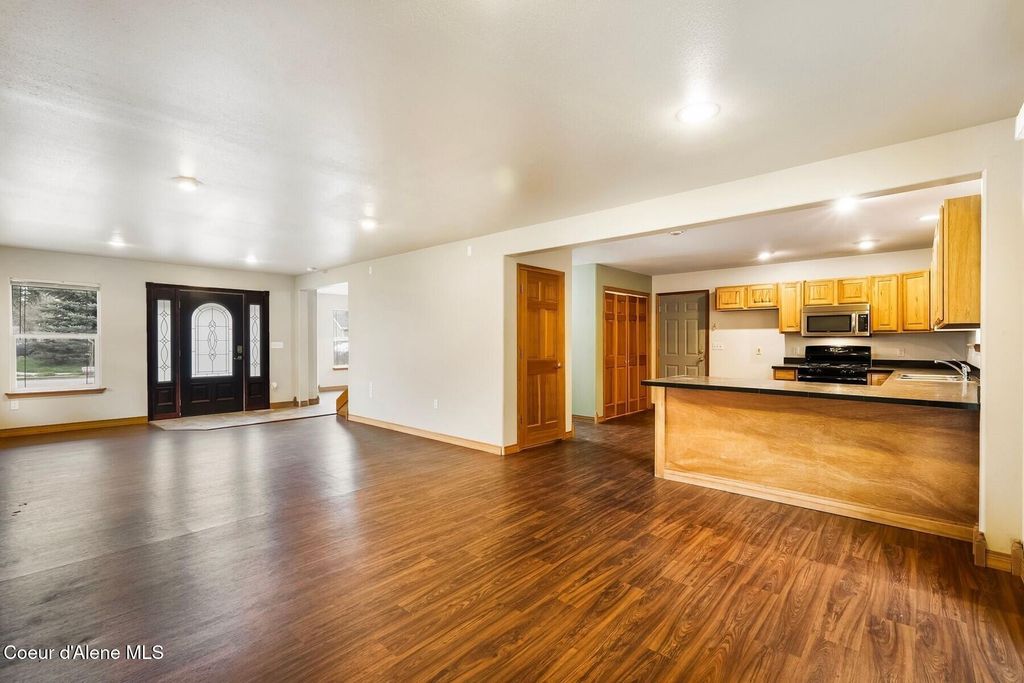 Photo of 3009 Kelrose Ln, Sandpoint, ID 83864 (MLS # 26-3635)