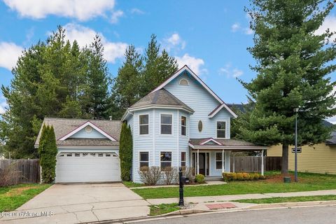 Photo of 3009 Kelrose Ln, Sandpoint, ID 83864 (MLS # 26-3635)