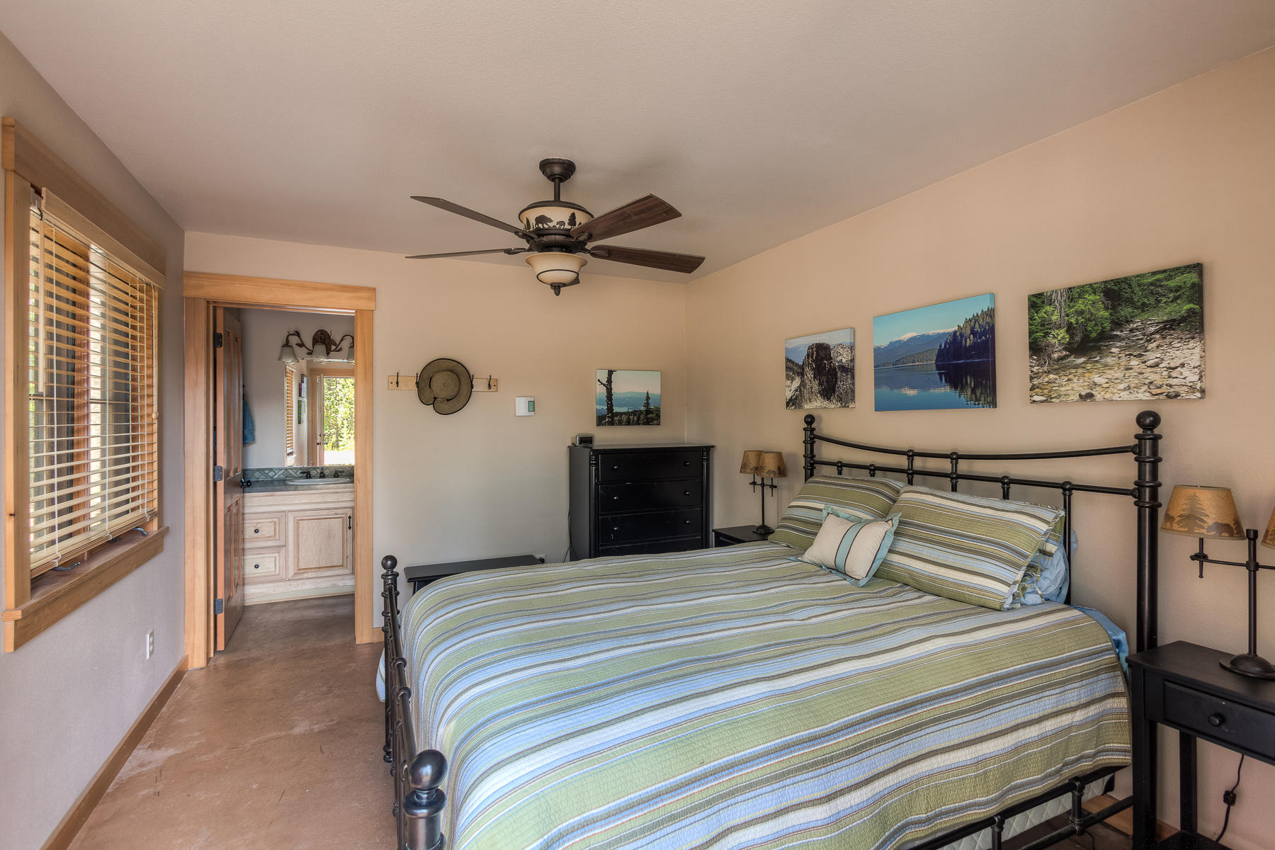 480 Ridgeview Lane, Coolin, Idaho image 11