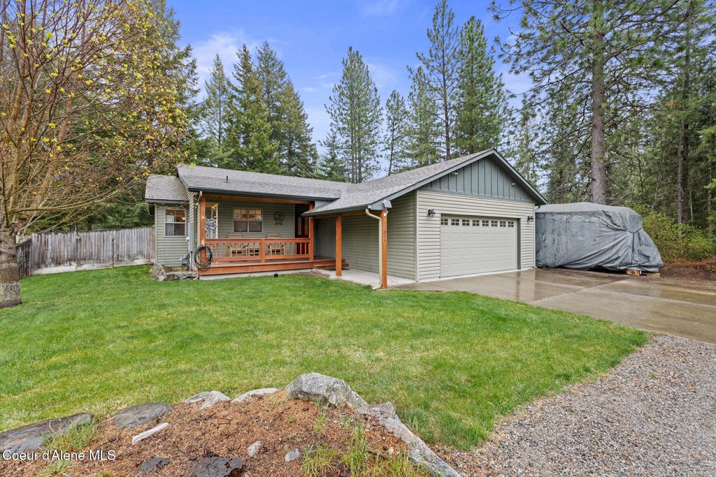 Photo of 31856 10TH Ave, Spirit Lake, ID 83869 (MLS # 26-3878)