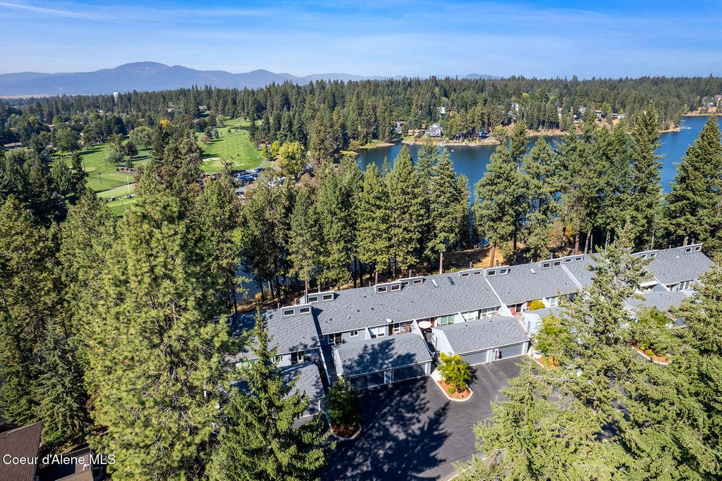 Photo of 10637 Friar Dr #APT 15, Hayden, ID 83835 (MLS # 26-2399)